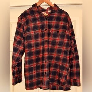 Levi's Men's flannel red & black shirt, L